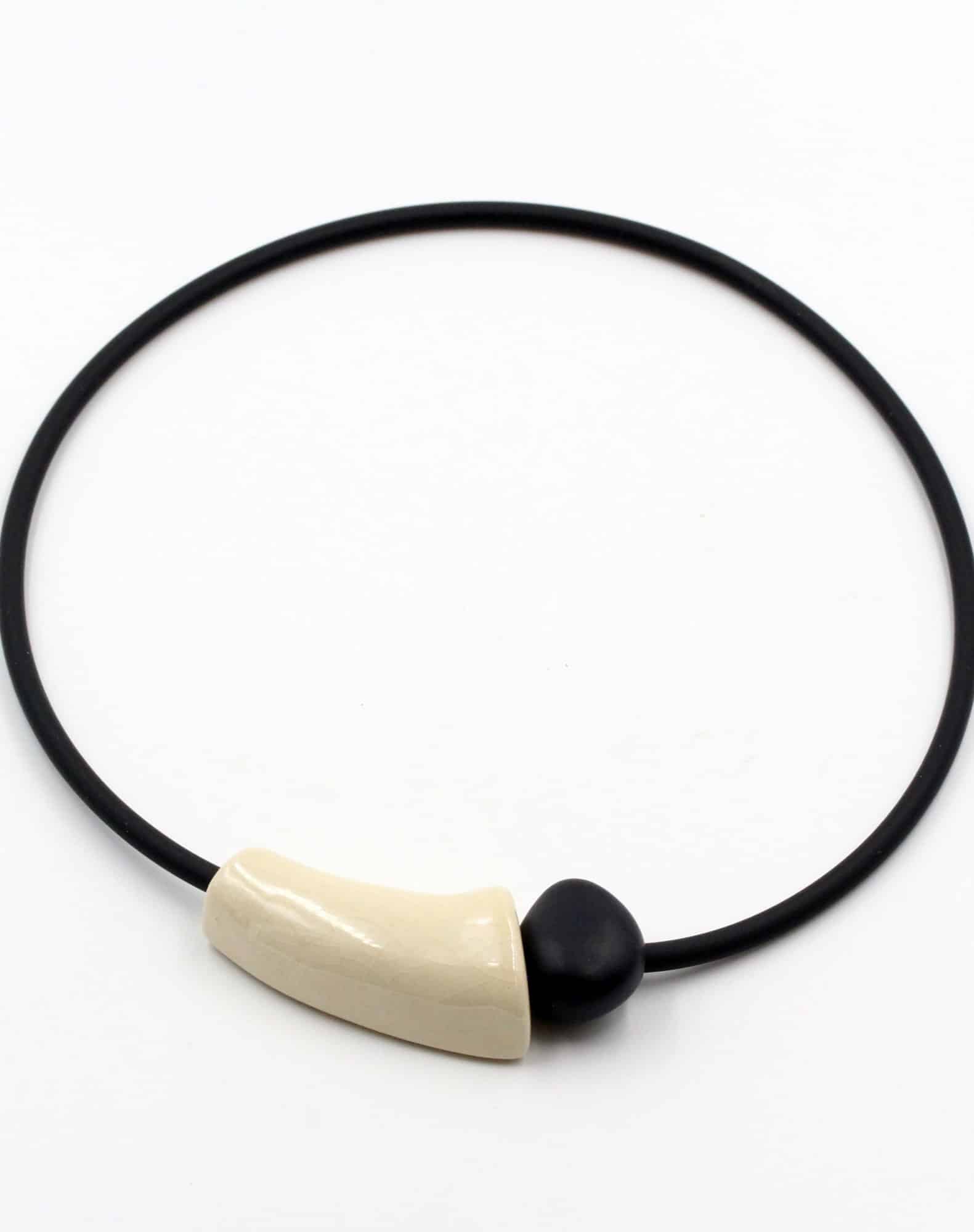 Collier Comète en céramique pour femme couleur ivoire