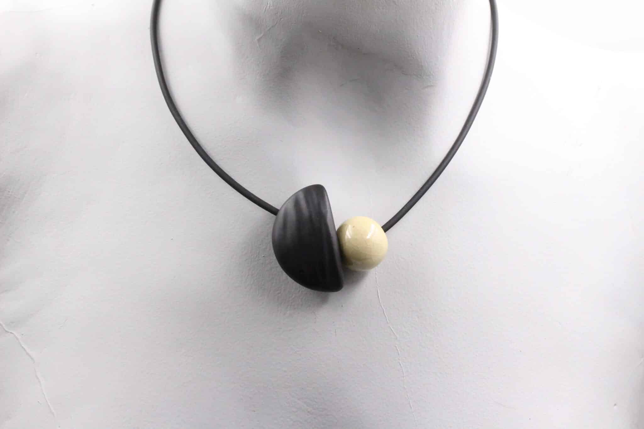 Collier Naïs pvc en céramique pour femme couleur ivoire