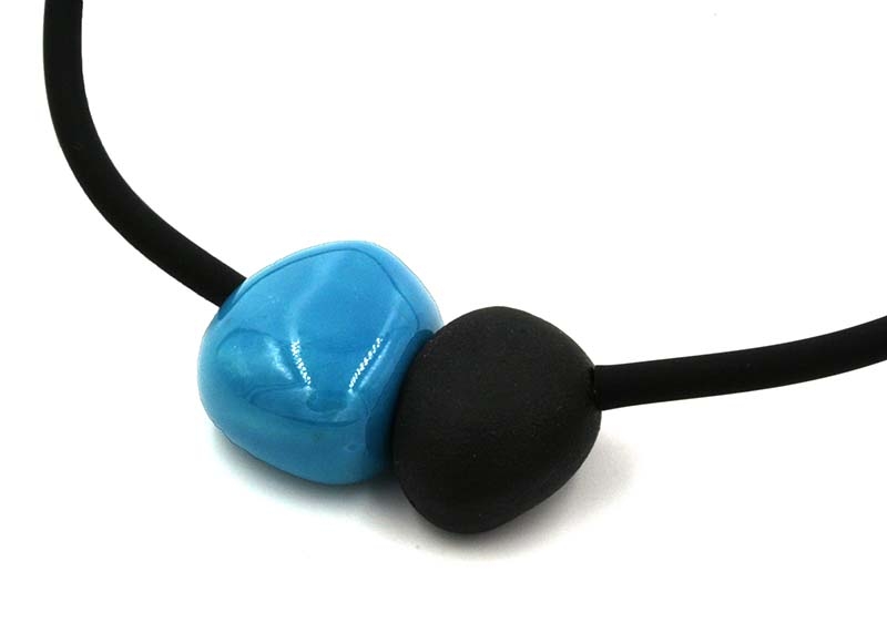 COLLIER GALETS Turquoise/Noir