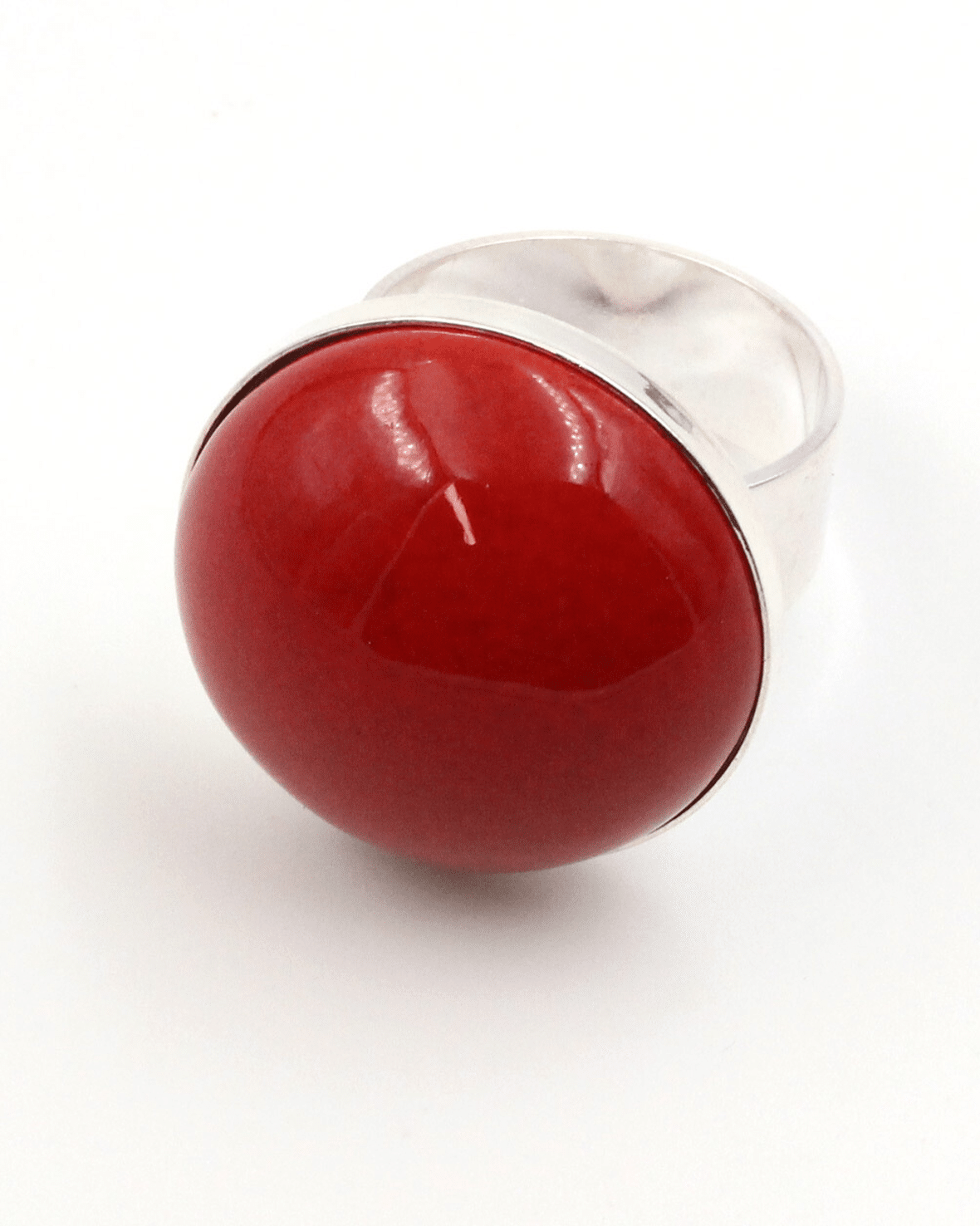 Bague bulle en céramique artisanale couleur cerise